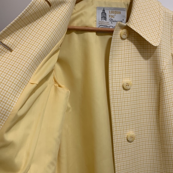 London Fog vintage 1960’s coat. “Maincoat” made in Baltimore Maryland. Size 10. - Picture 4 of 5